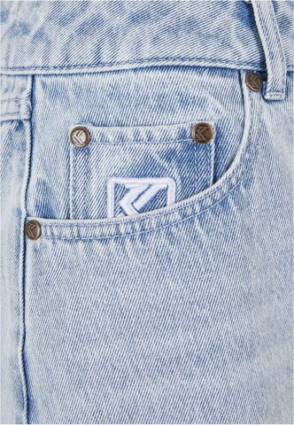 Karl Kani Loosefit Shorts in Blau