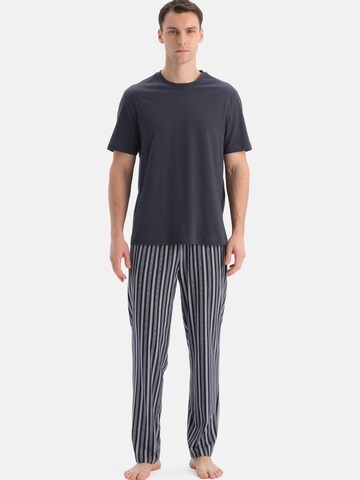 Dagi Πιτζάμα μακριά σε μπλε: μπροστά