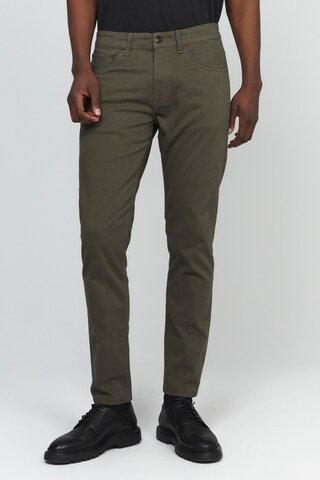 Matinique Regular Jeans 'Pete' in Green: front