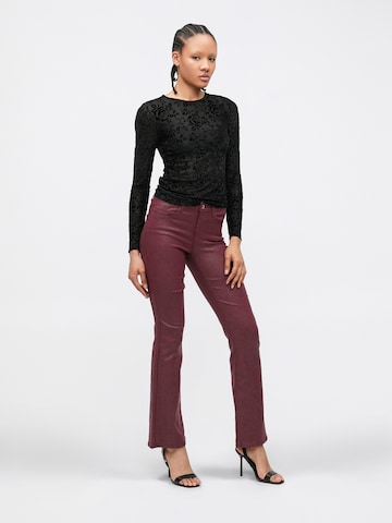 ONLY Rozšírený strih Nohavice 'ONLCLARE' - Červená