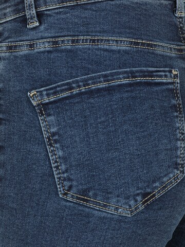 Vero Moda Tall Flared Jeans 'VMHELMA' in Blue