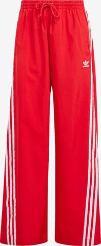 Pantalon 'Adilenium' ADIDAS ORIGINALS en rouge : devant