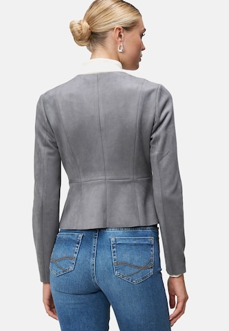 Blazer di zero in grigio