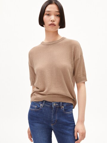 T-shirt ' LINO ' ARMEDANGELS en marron : devant