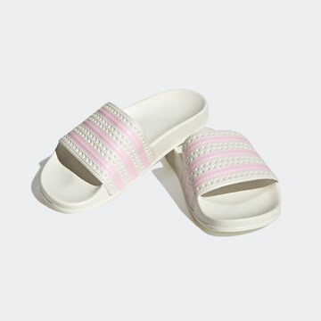 ADIDAS ORIGINALS Šľapky 'Adilette' - biela