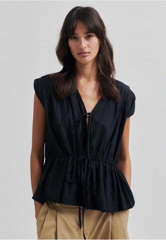 SECOND FEMALE Blouse 'Felixa' in Zwart: voorkant