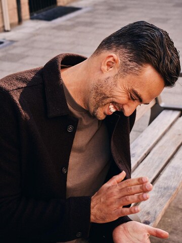 Suitable Between-season jacket in Brown