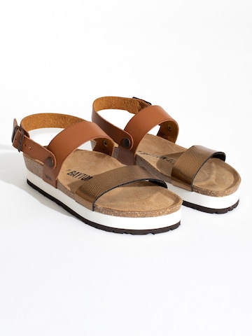 Bayton Sandals 'Gladstone' in Brown