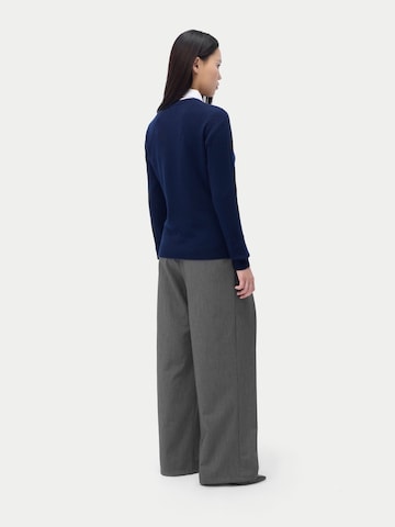 Pull-over 'Women's Essential Cashmere Crewneck Sweater' GOBI Cashmere en bleu