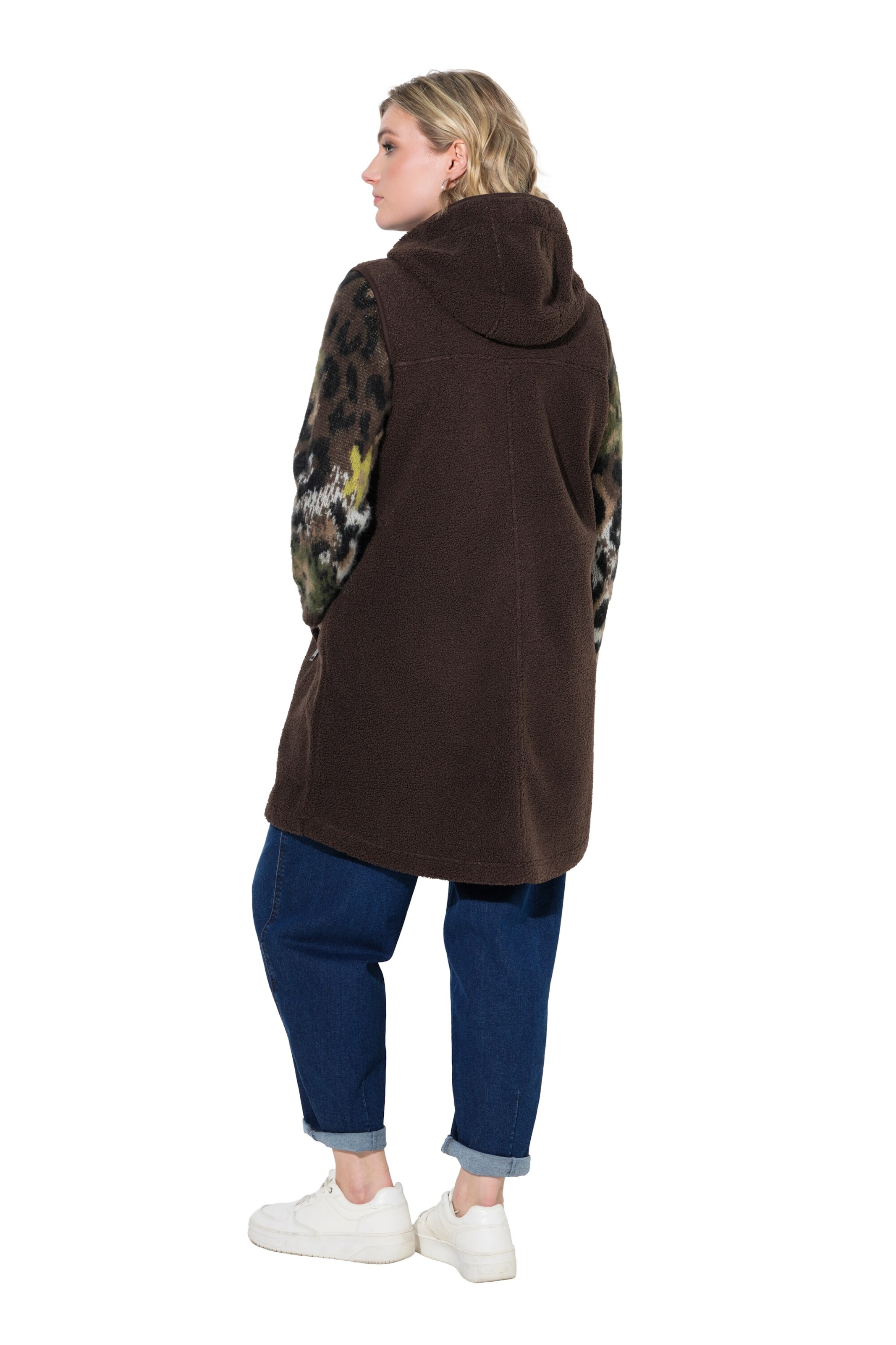Ulla Popken Vest in Brown