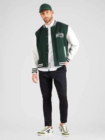 Redefined Rebel Prehodna jakna 'Archer' | zelena barva