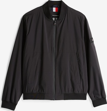 TOMMY HILFIGER Between-season jacket in Black: front