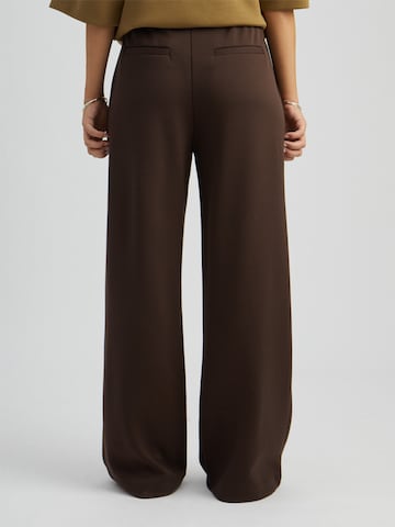 Peppercorn Wide Leg Hose 'Minnie' in Braun