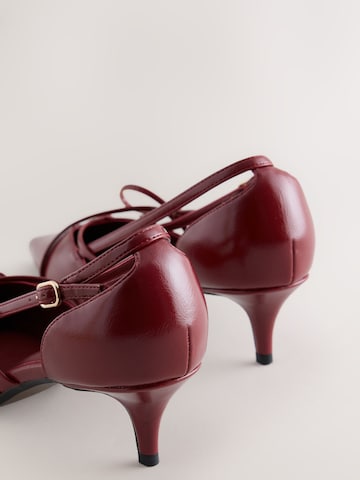 Next Pumps in Rot