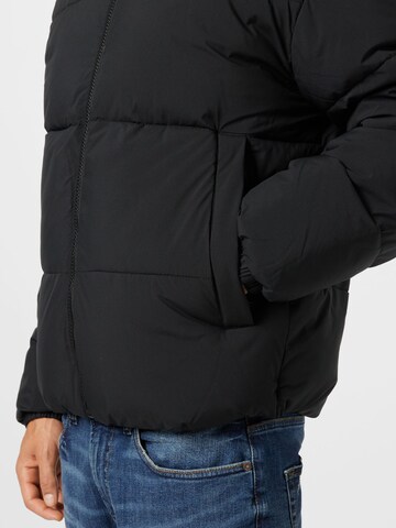 Veste mi-saison Abercrombie & Fitch en noir