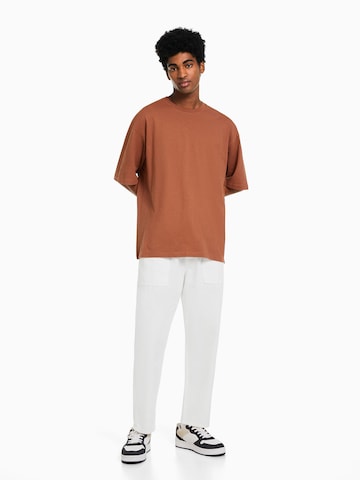 Bershka Loosefit Hose in Weiß