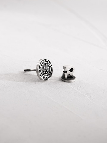 REYTEL Earring 'BEAR'S PAW. RUNES' in Silver: front