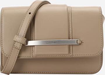 Calvin Klein - Bolso de hombro 'Bar' en beige: frente