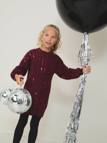 Next Платье в Красный: спереди