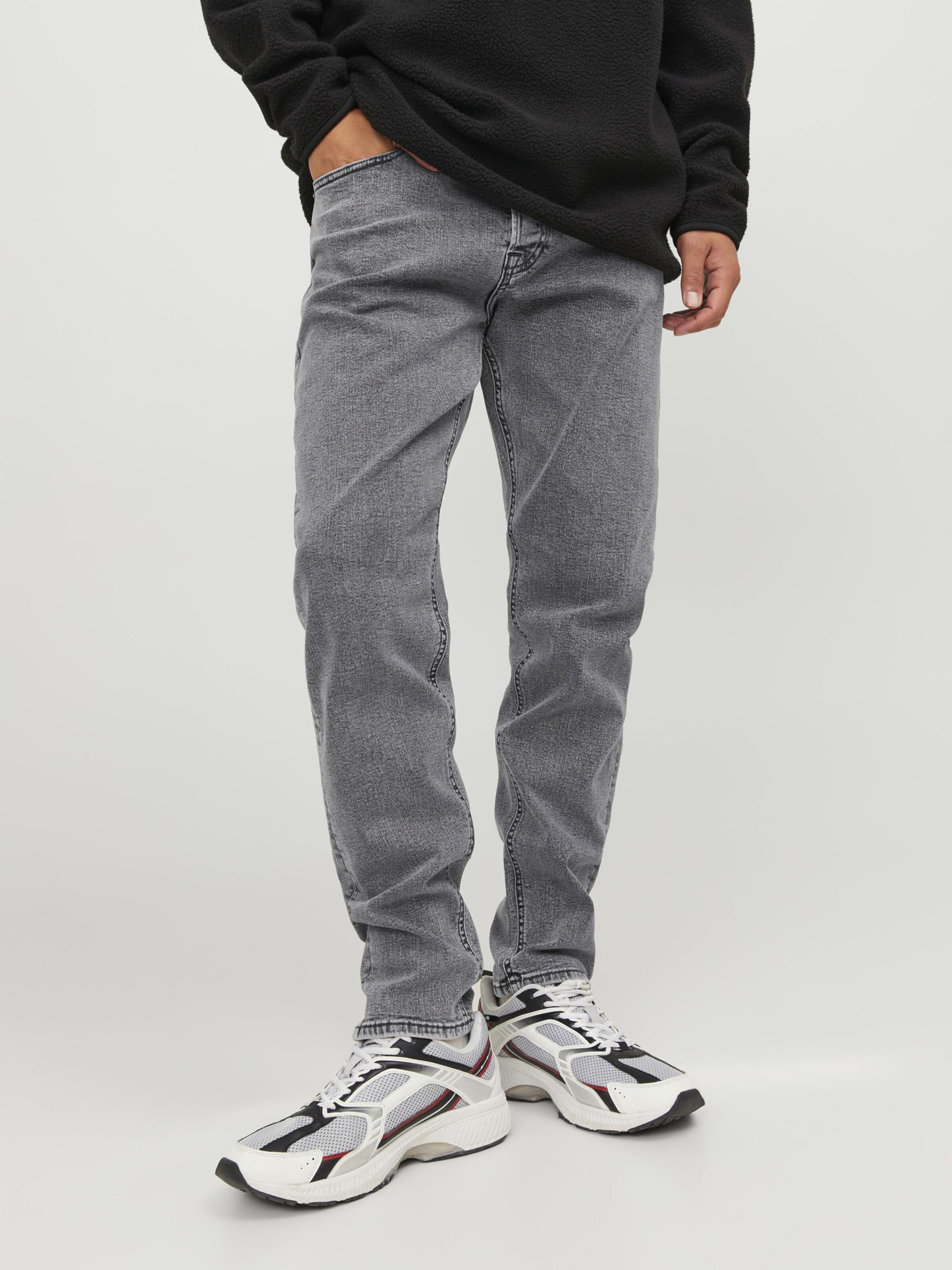 JACK JONES Tapered Jeans Erik in Grau ABOUT YOU