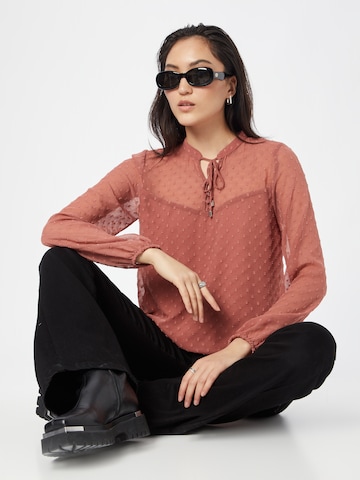 ABOUT YOU Blouse 'Marlene' in Roze