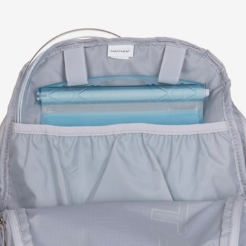 NATHAN Hydration Pack 'Crossover Pack' in Grey