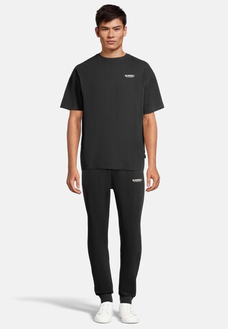 Oldskull Regular Hose in Schwarz