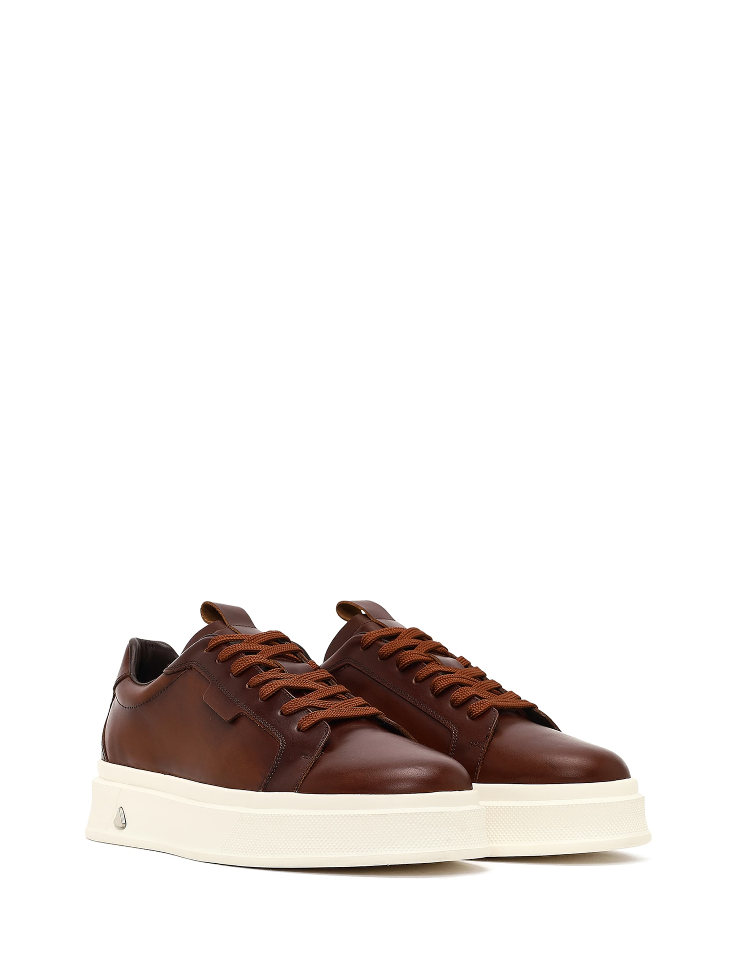 Derimod - Zapatillas deportivas bajas en marrón