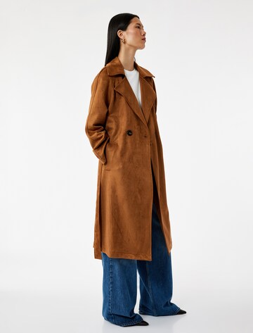 Koton Mantel in Braun