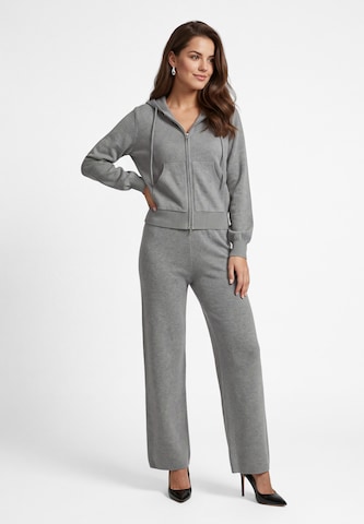 faina Set in Grey