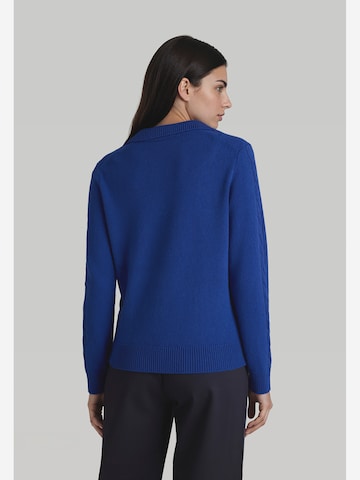 MAERZ Muenchen Sweater in Blue: back