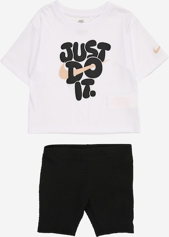 Nike Sportswear Setti 'BOLD PLAY' värissä musta: etupuoli