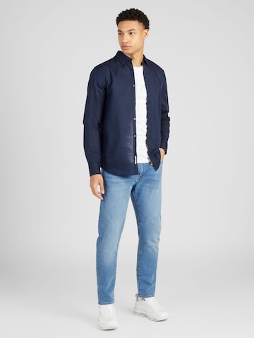 MEXX جينز مضبوط قميص 'CALEB' بلون أزرق