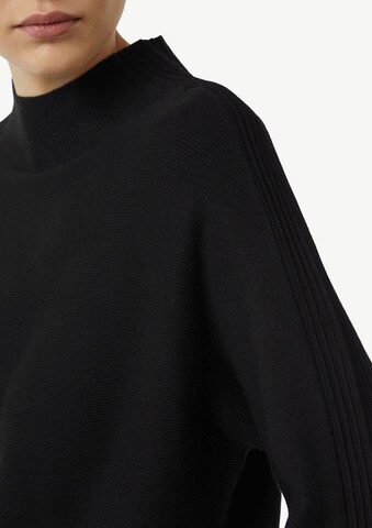 COMMA Sweater in Black