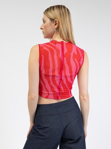 BROKE + SCHÖN Top 'Mesh Top mit gecracktem Muster' in Pink