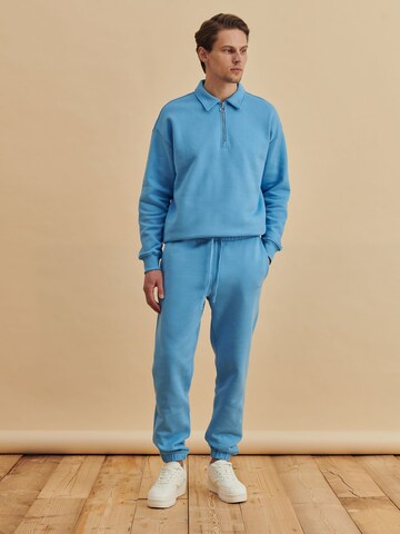 Effilé Pantalon 'Constantin' DAN FOX APPAREL en bleu