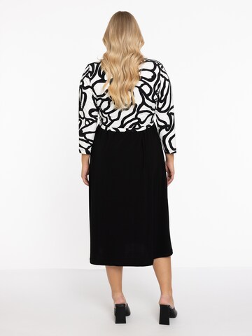 YOEK Bolero in Beige