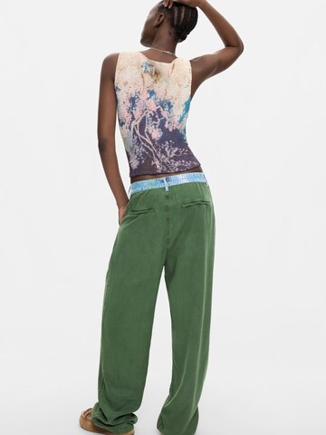 Desigual Loose fit Trousers in Green