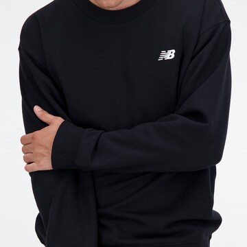 Sweat-shirt 'Essentials' new balance en noir