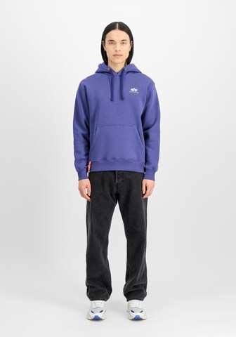 ALPHA INDUSTRIES Regular Fit Sweatshirt in Lila