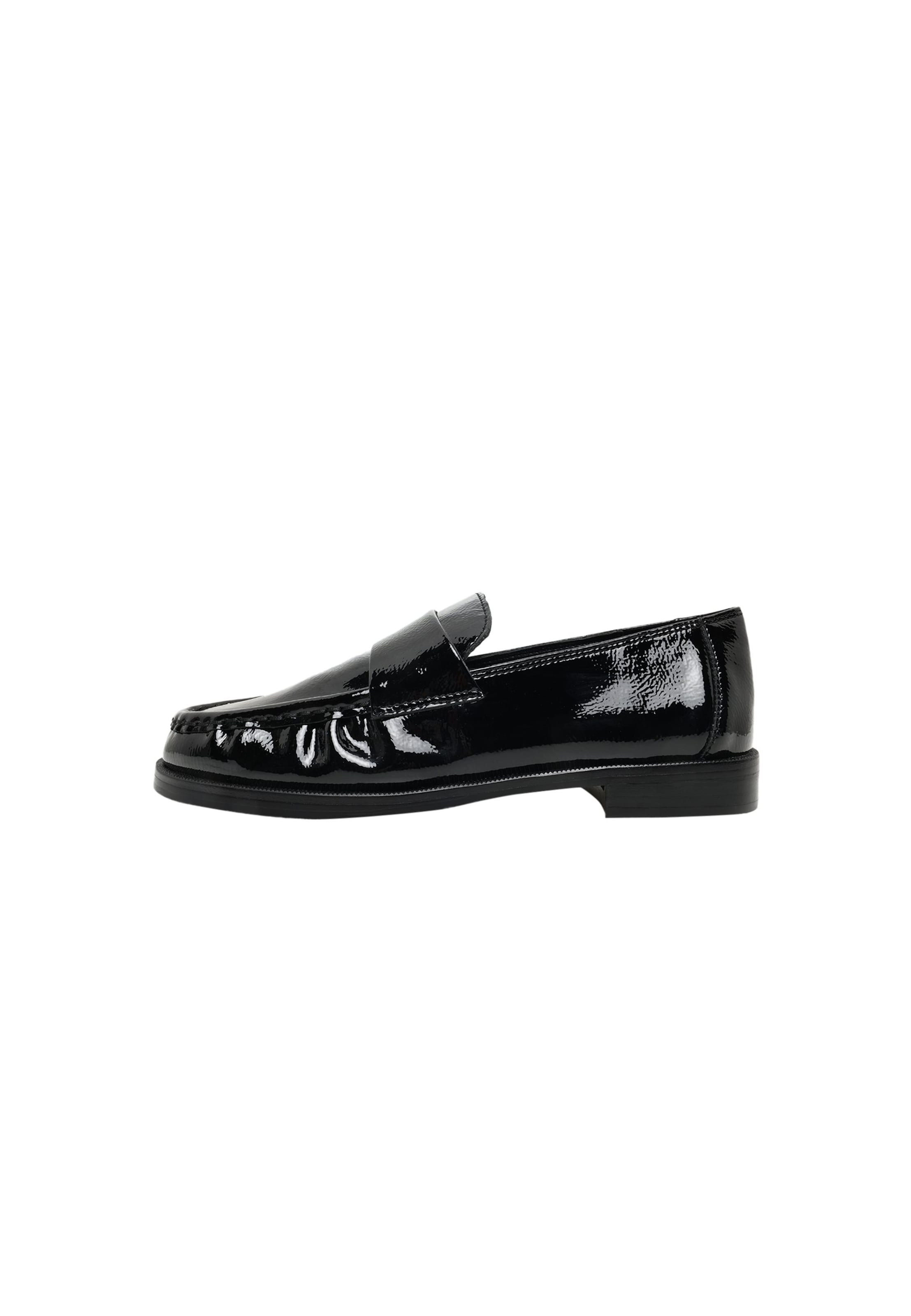 CLARKS Slipper 'Straven2' – černá: přední strana