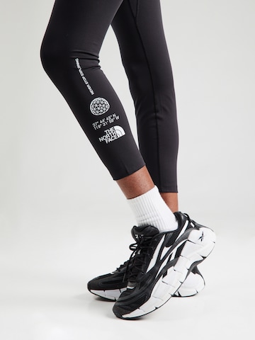 THE NORTH FACE Skinny Fit Спортен панталон 'FLEX' в черно