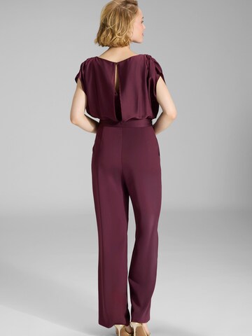 Tuta jumpsuit di SWING in rosso