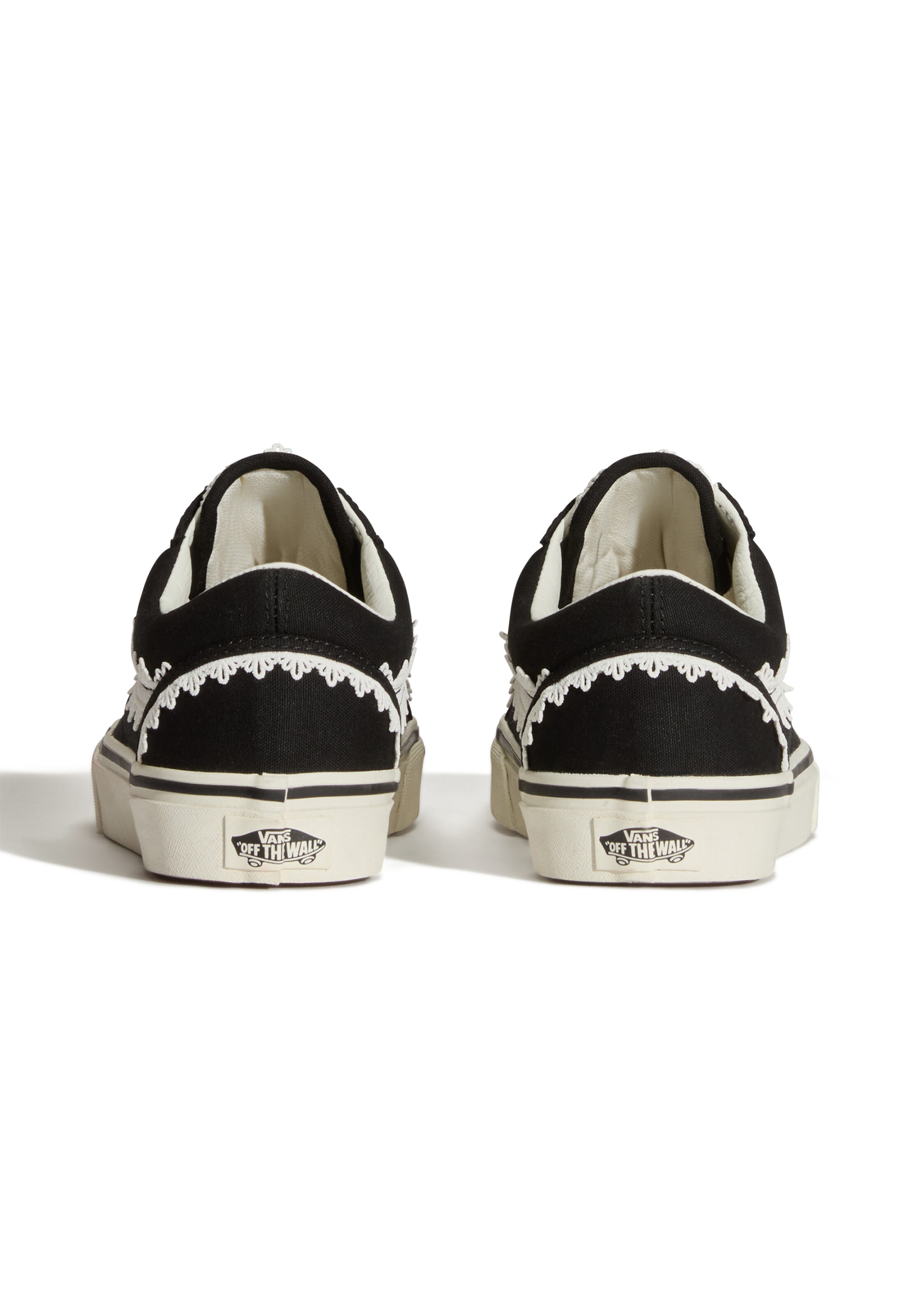 Scarpa stringata 'Old Skool' di VANS in nero