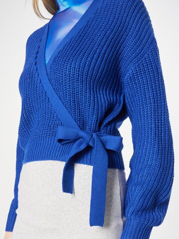 Cardigan 'BREDA' ONLY en bleu