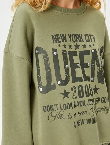 Koton Sweatshirt in Green