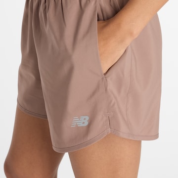 Regular Pantalon de sport 'Essential' new balance en rose