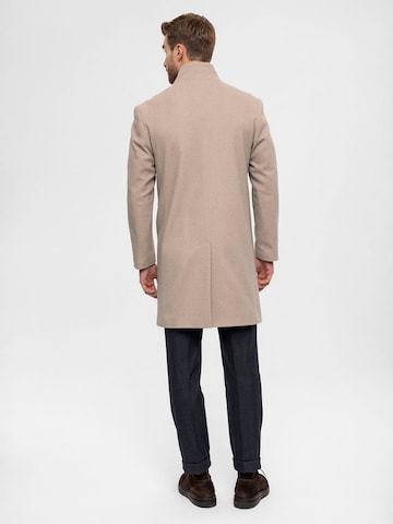 Cappotto di mezza stagione di Antioch in beige