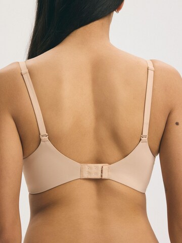 ESOTIQ - Push-up Sujetador 'Push-up-BH Kassidy, glatte T-Shirt-Cups, herausnehmbare Polster' en beige
