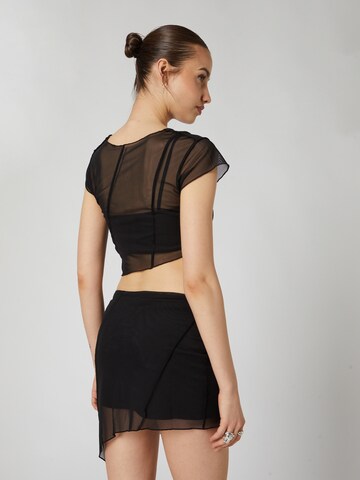 VIERVIER Shirt 'Sena' in Schwarz